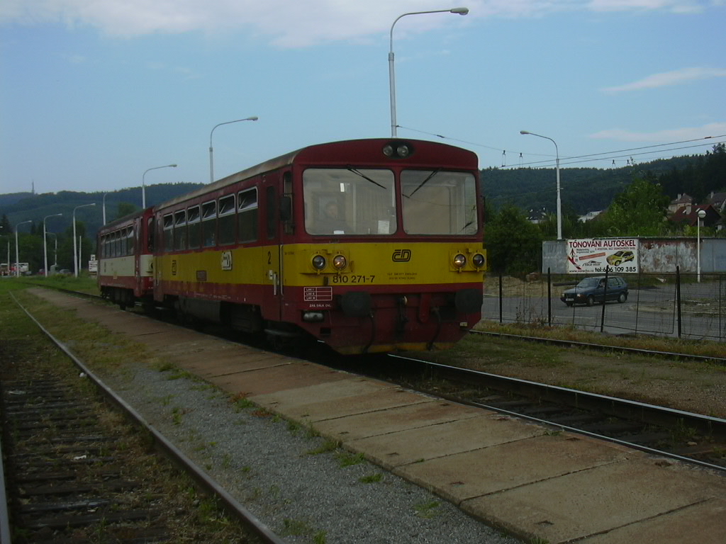 810271-7 Zlín-Malenovice.JPG